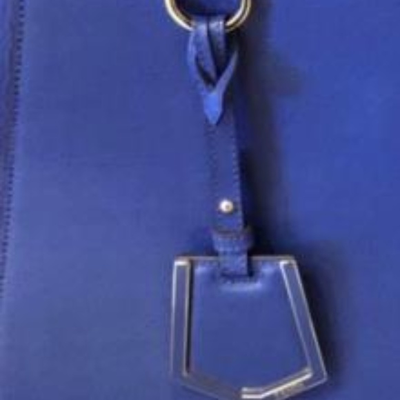 NEW, 100% Authentic FENDI Bag 1K off! - Picture 4 of 6